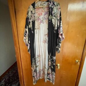 Floral Kimono Robe Blue Skies